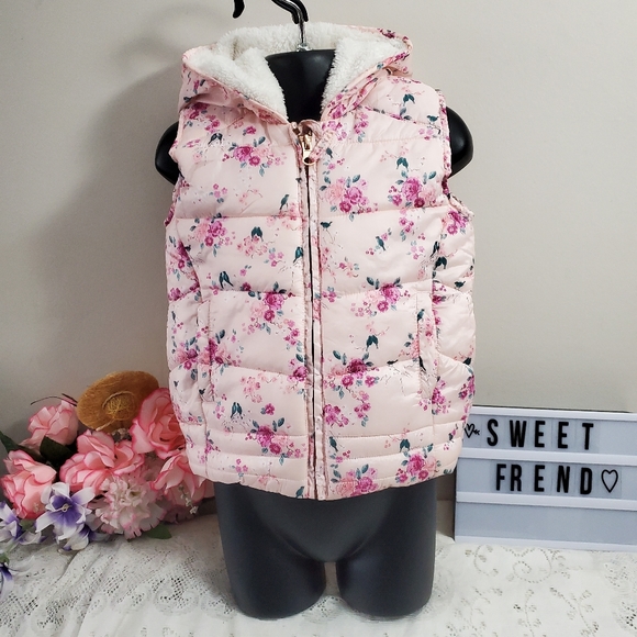 Other - Pink Floral Vest with Hoodie